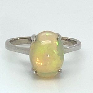 Welo Opal 4.05ct Platinum Solid Silver Ring